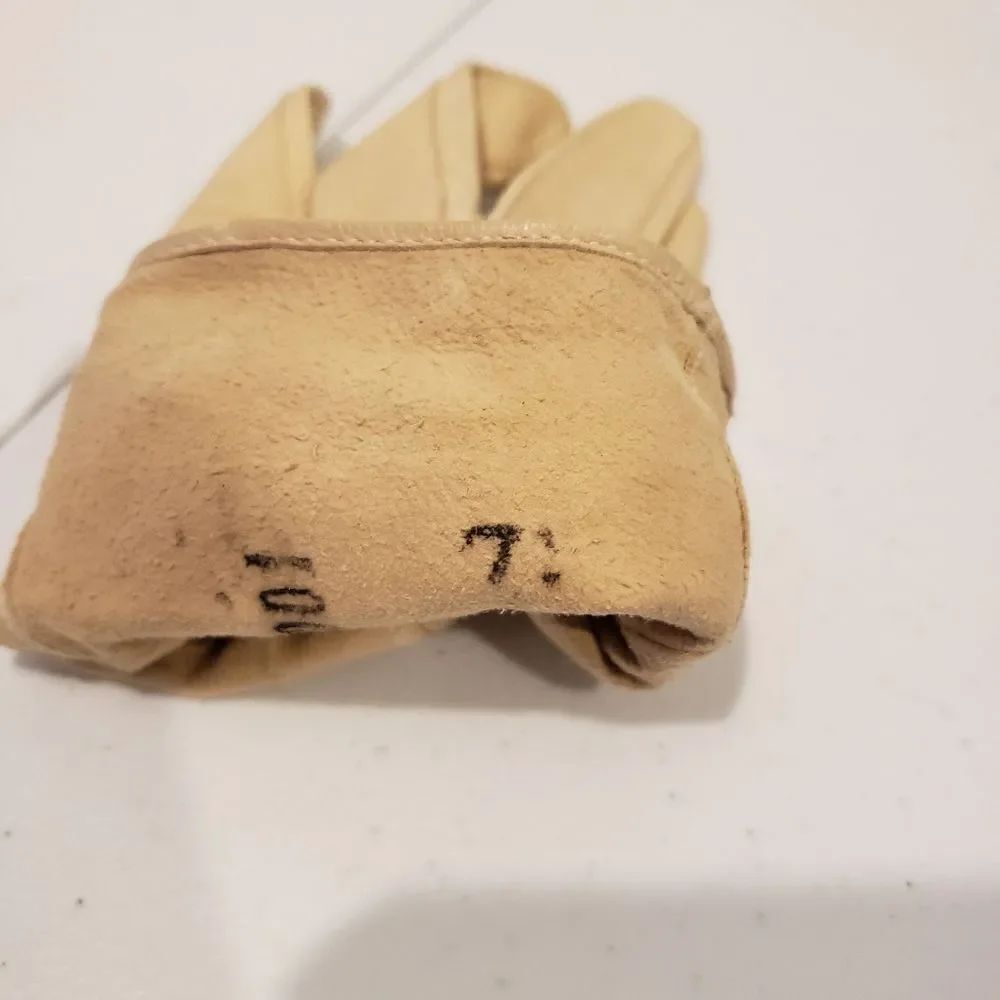 Leather Gloves Made In France - Picture 5 of 5
